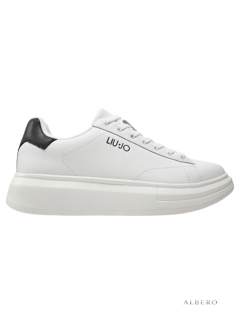 Sneakers big 01
